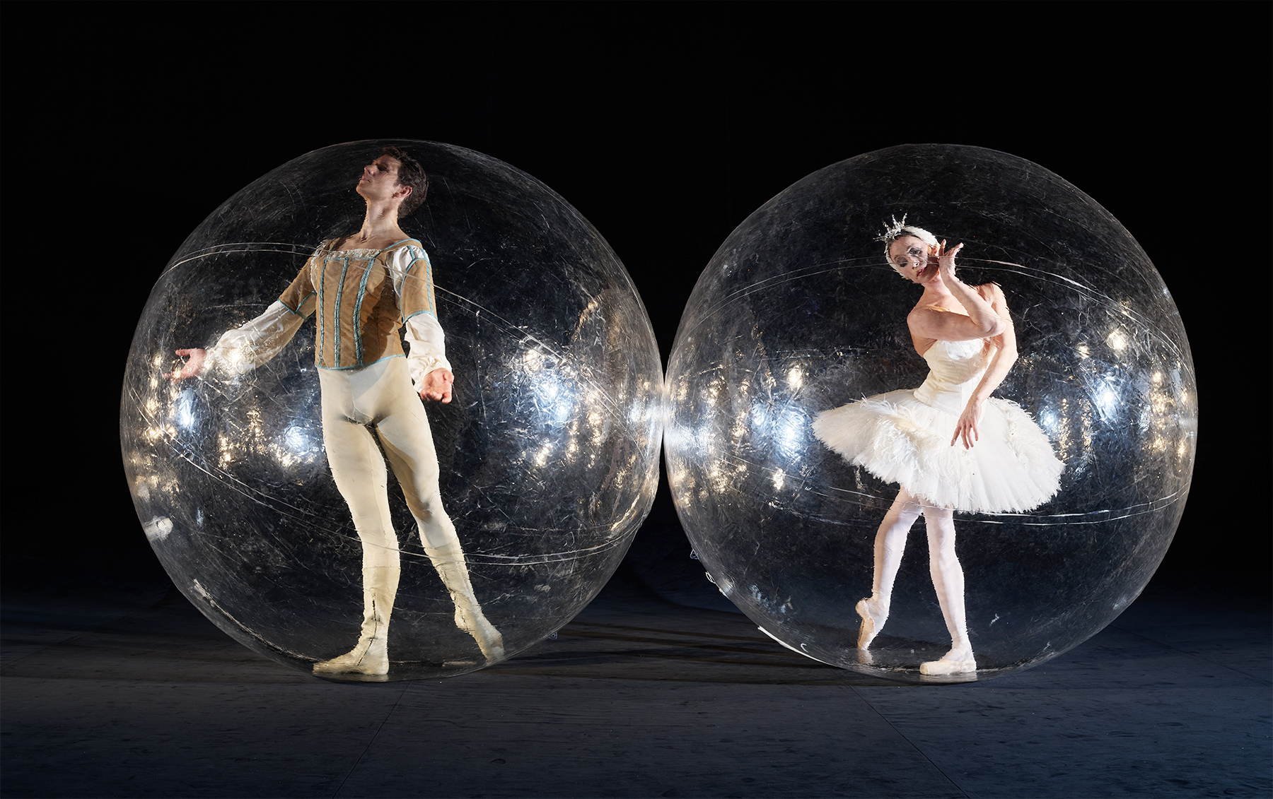 Florian Mehnert, Social Distance Stacks with Ballett Stuttgart